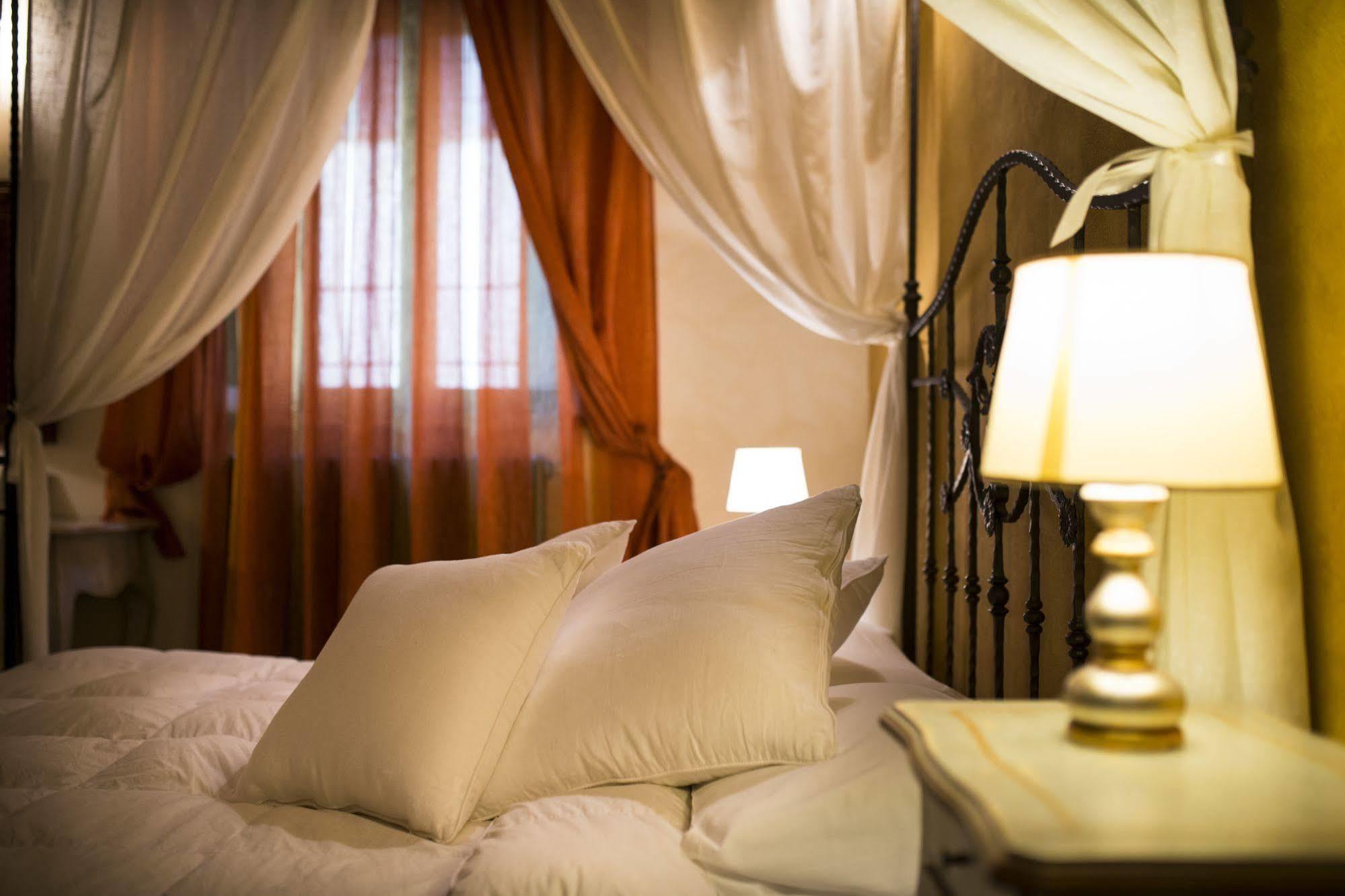 Borgo San Faustino Country Relais And Spa Morrano Экстерьер фото
